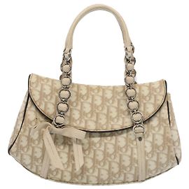 Dior Romántico Beige