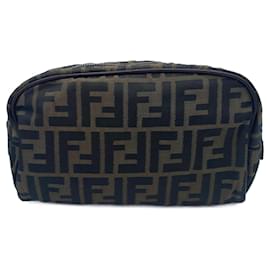 Fendi-Nécessaire-Marron
