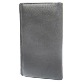 Chanel-Bifold Geldbörse aus Leder 11-Grau