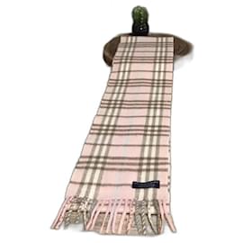 Burberry-Scarf-Pink