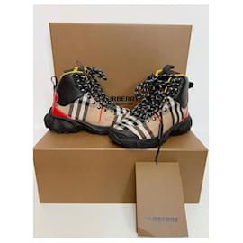 Burberry-Boots-Multiple colors