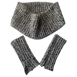Chanel-Scarves-Black,White