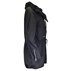 Autre Marque-Schwarze Jacke mit durchgehendem Reißverschluss und Lammfellkragen von Forte Dei Marmi Couture-Schwarz
