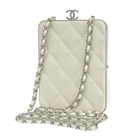 Chanel-Quilted Leather Clasp Clutch Shoulder Bag in Great Condition-White