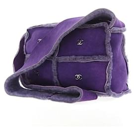 Chanel-Suede & Shearling Shoulder Bag-Purple