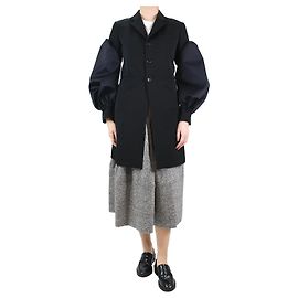 Comme Des Garcons Chaqueta negra con mangas abullonadas - talla S Negro