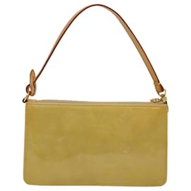 Louis Vuitton-LOUIS VUITTON Pochette Monogram Vernis Lexington Beige M91010 LV Auth ki3437-Beige