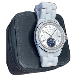 Chanel-MOONPHASE-White