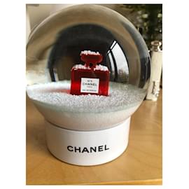Chanel-Sonstiges-Weiß,Rot