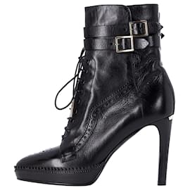 Burberry-Burberry Brogue Platform Ankle Boots in Black Leather-Black