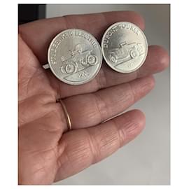 St Dupont-Cufflinks-Silvery