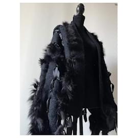 Gucci-TOM FORD pour GUCCI Cardigan pull en laine noir w/Rubans et Fourrure de Renard taille XS-Noir