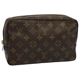 Louis Vuitton-Toilette Trousse Monogram Louis Vuitton 23 Pochette M47524 Auth LV 53039-Monogramme