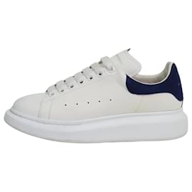 Alexander Mcqueen-White round-toe chunky sole lace-up trainers - size EU 40-Other