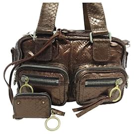 Chloé BOLSA CHLOE BETTY EM BOLSA DE MÃO DE COURO BRONZE PYTHON Bronze