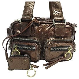 Chloé CHLOE BETTY HANDTASCHE AUS BRONZE HANDTASCHE AUS PYTHON-LEDER Bronze