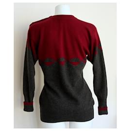 Chanel-CHANEL cashmere sweater Size M either 38-40 fr-Dark red,Dark grey