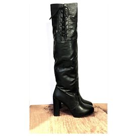 Autre Marque Botas altas de pele de cordeiro preta Preto