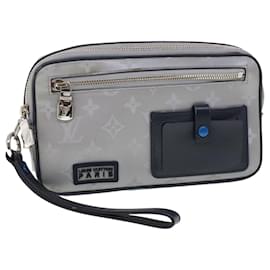 Louis Vuitton-LOUIS VUITTON Monograma Satélite Alpha Clutch Bag Prata M44171 Autenticação de LV 53137-Prata