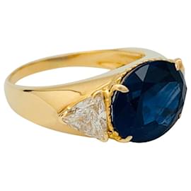 Autre Marque-Un anello.Reza in oro giallo zaffiro 6,71 carati e diamanti.-Altro