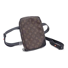 Louis Vuitton-Monogram Utility Side Bag M44428-Brown