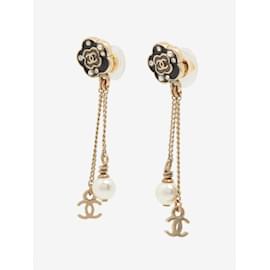 Chanel-Boucles d'oreilles dorées à pendants en perles et fleurs CC-Doré