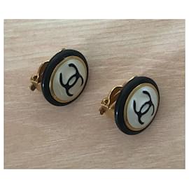 Chanel-Chanel earrings - Collection 1997-Multiple colors