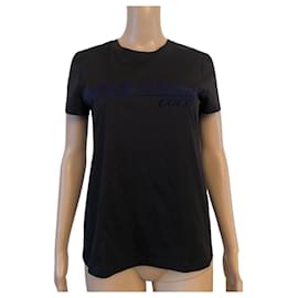 Chanel-T-shirt Chanel nera con scritta “Gabrielle Chanel Coco” in velluto blu-Nero