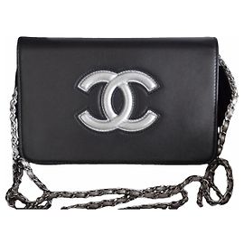 Sac Chanel WOC Wallet on Chain CC Logo Noir Argenté Bijouterie argentée