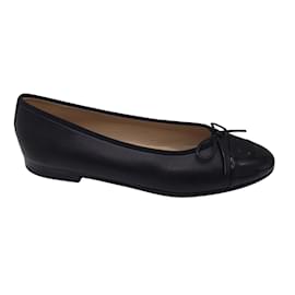 Chanel-Chanel Black Grosgrain Trimmed Bow Detail CC Logo Patent Leather Cap Toe Leather Ballet Flats-Black