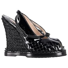 Bottega Veneta-Bottega Veneta Intrecciato Peep-Toe Wedge Sandals in Black Patent Leather-Black