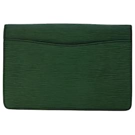 Louis Vuitton-LOUIS VUITTON Epi Montaigne 23 Clutch Bag Green M52664 LV Auth 50056-Green