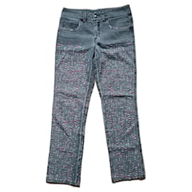 Chanel-Jeans-Pink,Grau