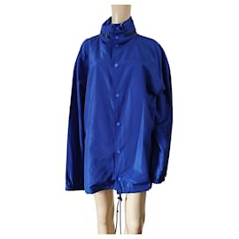 Balenciaga-Balenciaga raincoat in blue nylon-Blue