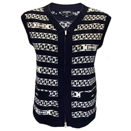 Chanel-Chanel navy blue / white 2017 Intarsia Cashmere Knit Vest-Blue