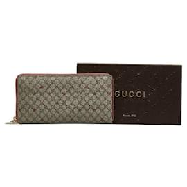 Gucci-GG Supreme Star Long Wallet 307982-Brown
