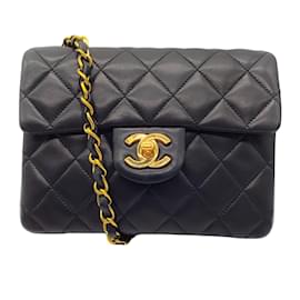 Chanel-Chanel vintage 1995 Black Mini Classic Agneau Lambskin Leather Quilted Square Flap Handbag-Black
