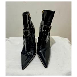 Versace-Medusa ankle boot with stiletto heel-Black,Gold hardware
