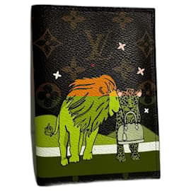 Louis Vuitton-louis vuitton limited edition 2018 Christmas passport holder-Red