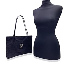 Fendi-Schwarze Einkaufstasche mit ausgeschnittenem FF-Logo aus Monogramm-Segeltuch-Schwarz