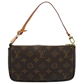 Louis Vuitton-LOUIS VUITTON Monogram Pochette Accessoires Pochette M51980 Auth LV 53365-Monogramme