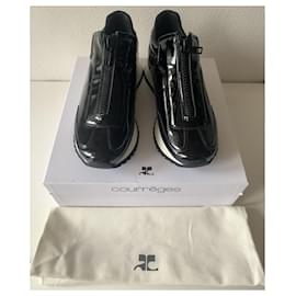 Courreges-Sneakers-Black