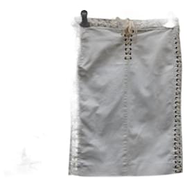 Yves Saint Laurent-die Röcke-Aus weiß