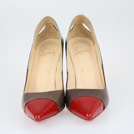 Christian Louboutin-Tri Color Pointed Toe Pumps-Black