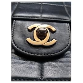 Chanel-East West chocolate bar handbag-Navy blue