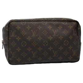 Louis Vuitton-Toilette Trousse Monogram Louis Vuitton 28 Pochette M47522 Auth LV 54980-Monogramme