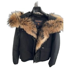 Woolrich Jacket Black with Fur Hood Size M Black