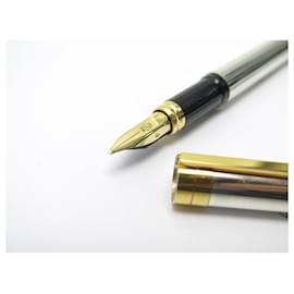 PENNA STILOGRAFICA ST DUPONT CON CARTUCCE IN ARGENTO-VERMEIL 800