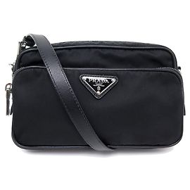 NUOVA BORSA A MANO CON ZIP foderata PRADA CAMERA 1BH010 BORSA A MANO A TRACOLLA IN NYLON Nero