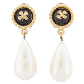 Chanel-VINTAGE CHANEL CLOVER & PENDANT PEARL EARRINGS DORE EARRINGS-Golden